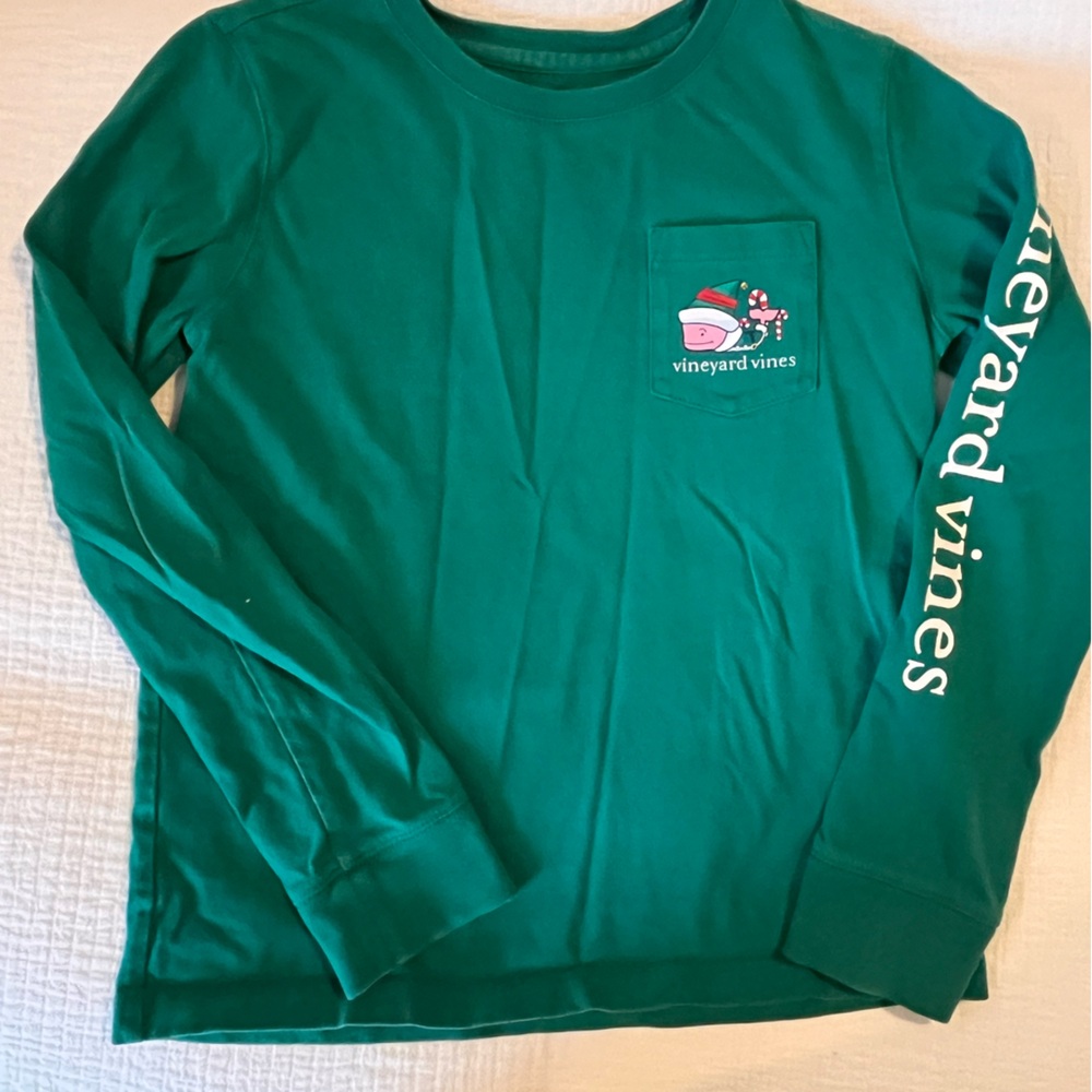 Child size small Vineyard Vines green holiday / Christmas long sleeve logo tee